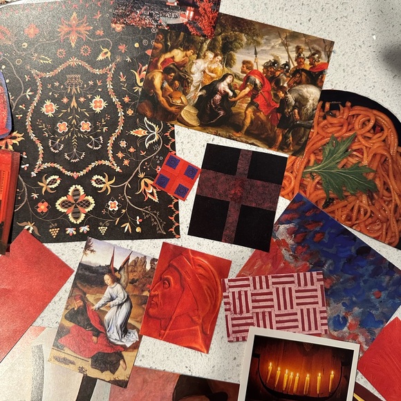 Junk Journal Kit - red renaissance aesthetic - Picture 4 of 6